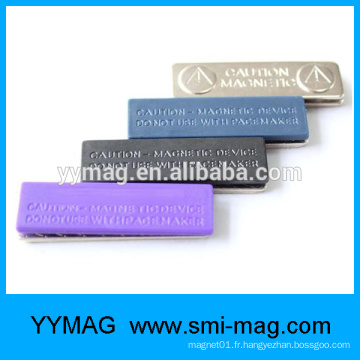 Porte-badge de nom magnétique réutilisable